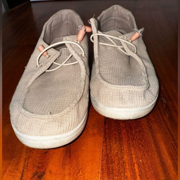 True Religion Zaira Women's Woven Drawcord Slip On Shoes
EUC sz 6 - Picture 2 of 6